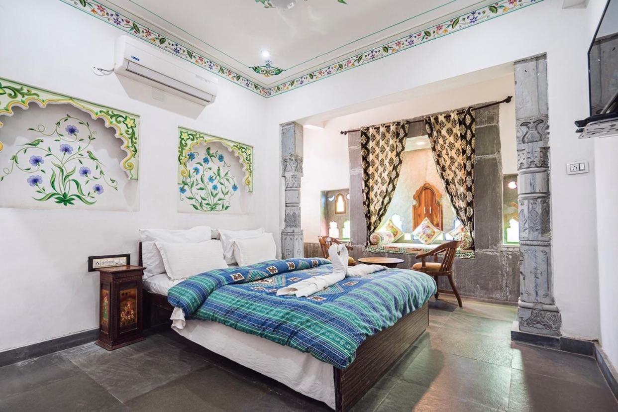 Lassi Guest House อุเดเปอร์ ภายนอก รูปภาพ