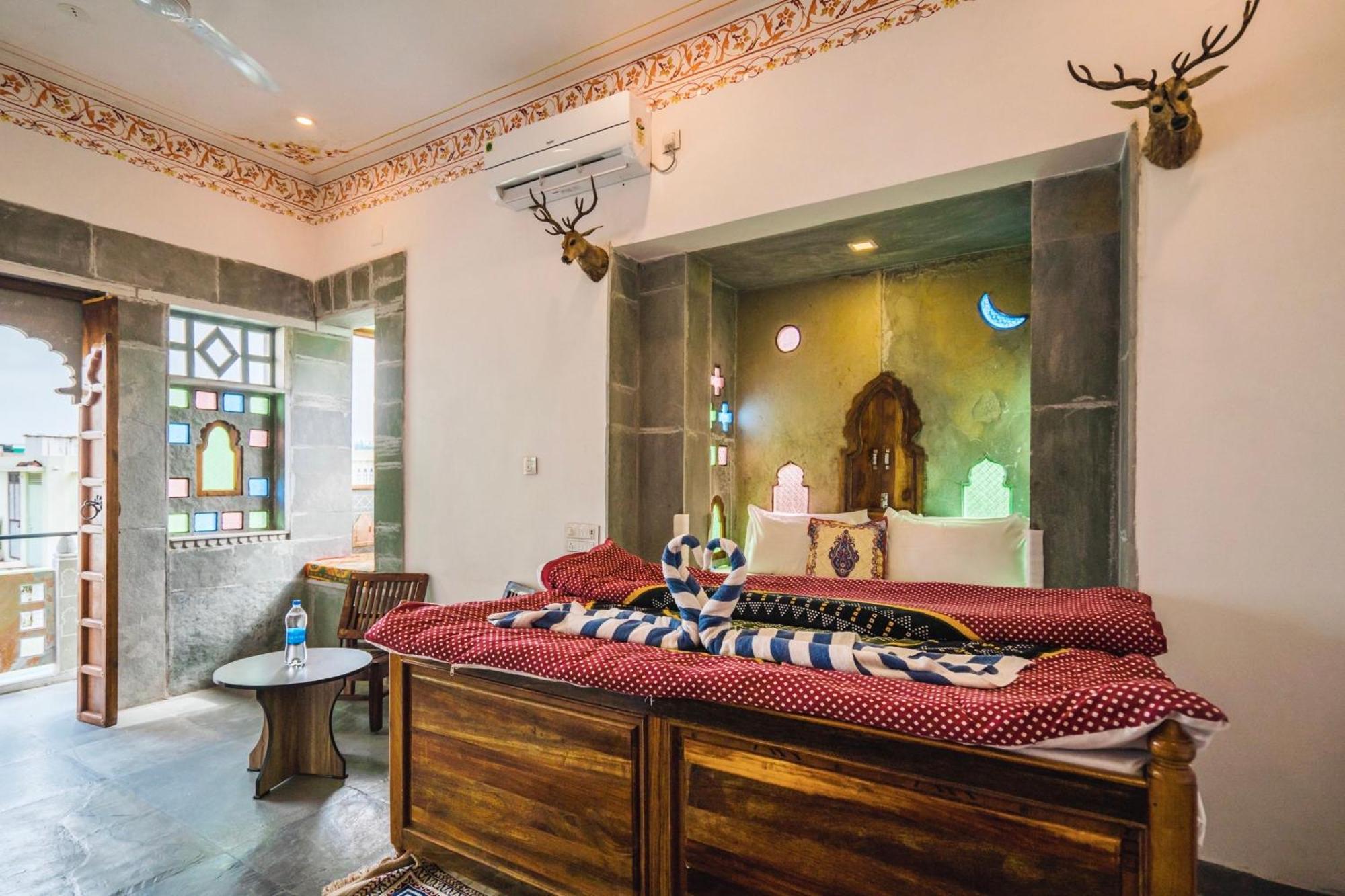 Lassi Guest House อุเดเปอร์ ภายนอก รูปภาพ