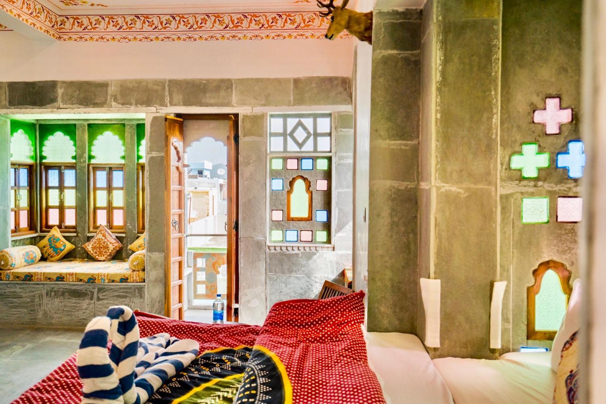 Lassi Guest House อุเดเปอร์ ภายนอก รูปภาพ